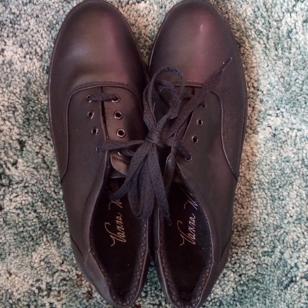 New Vanna White Shoes